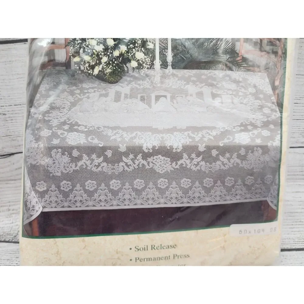 Vintage THE LAST SUPPER White Lace Tablecloth NIP 60x104 NEW Beige